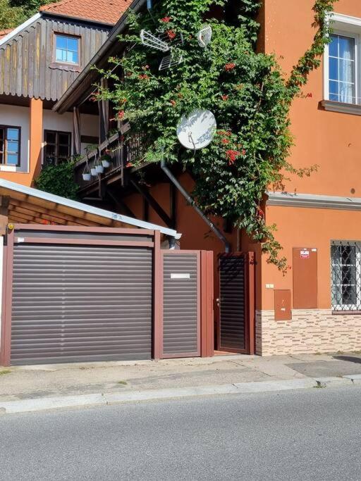 Bytova Jednotka V Tabore Luznicka 423 Apartment Exterior photo